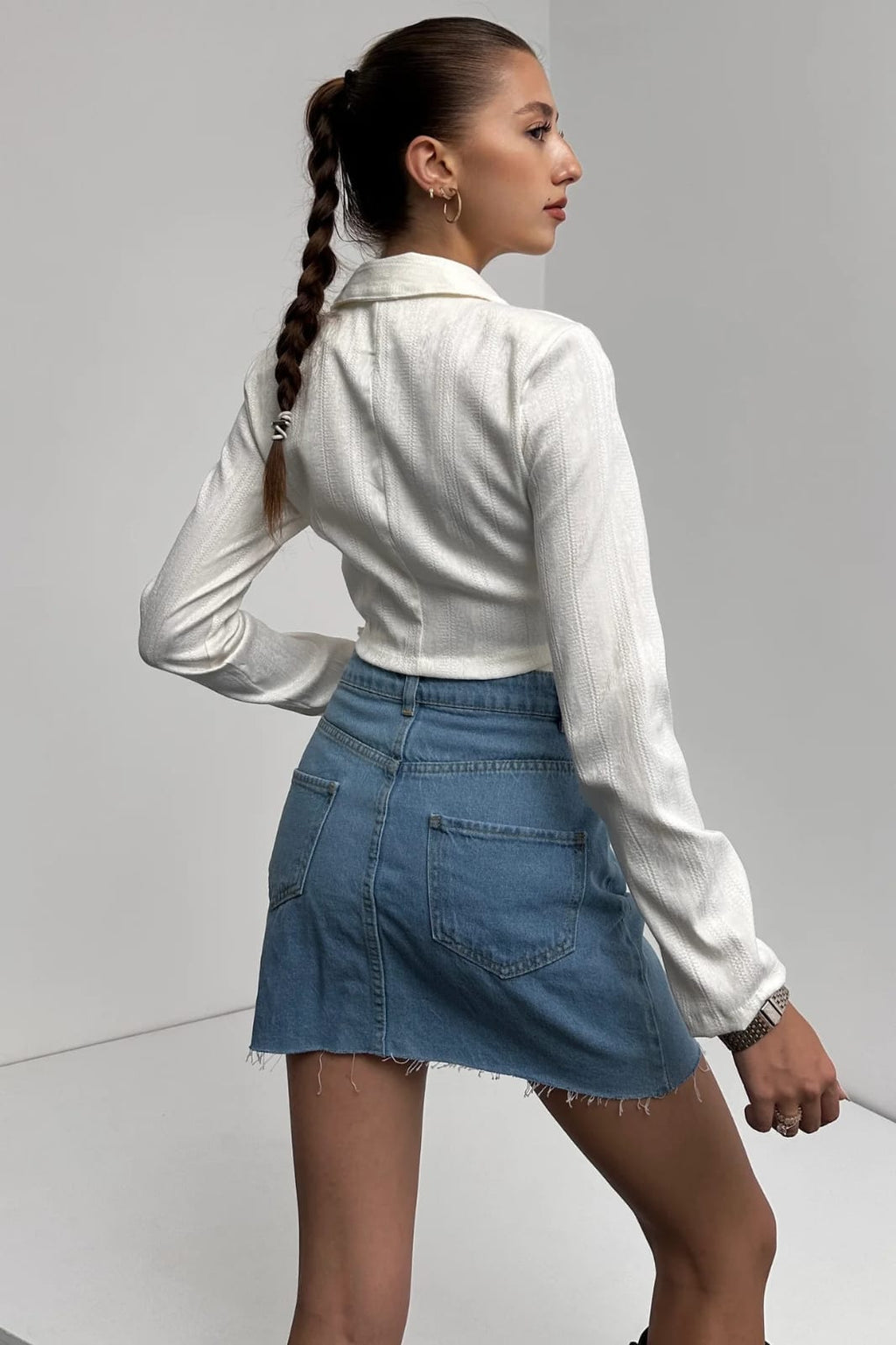 Kruvaze Bağlamalı Şık Saten Crop Bluz